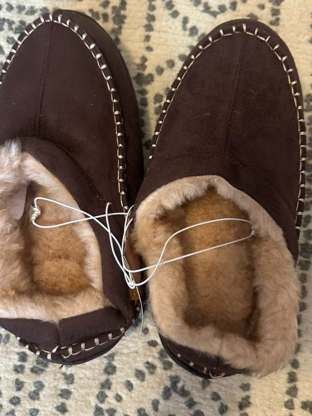 Women’s Cozy Faux-Shearling Moccasin Slippers - Brown
